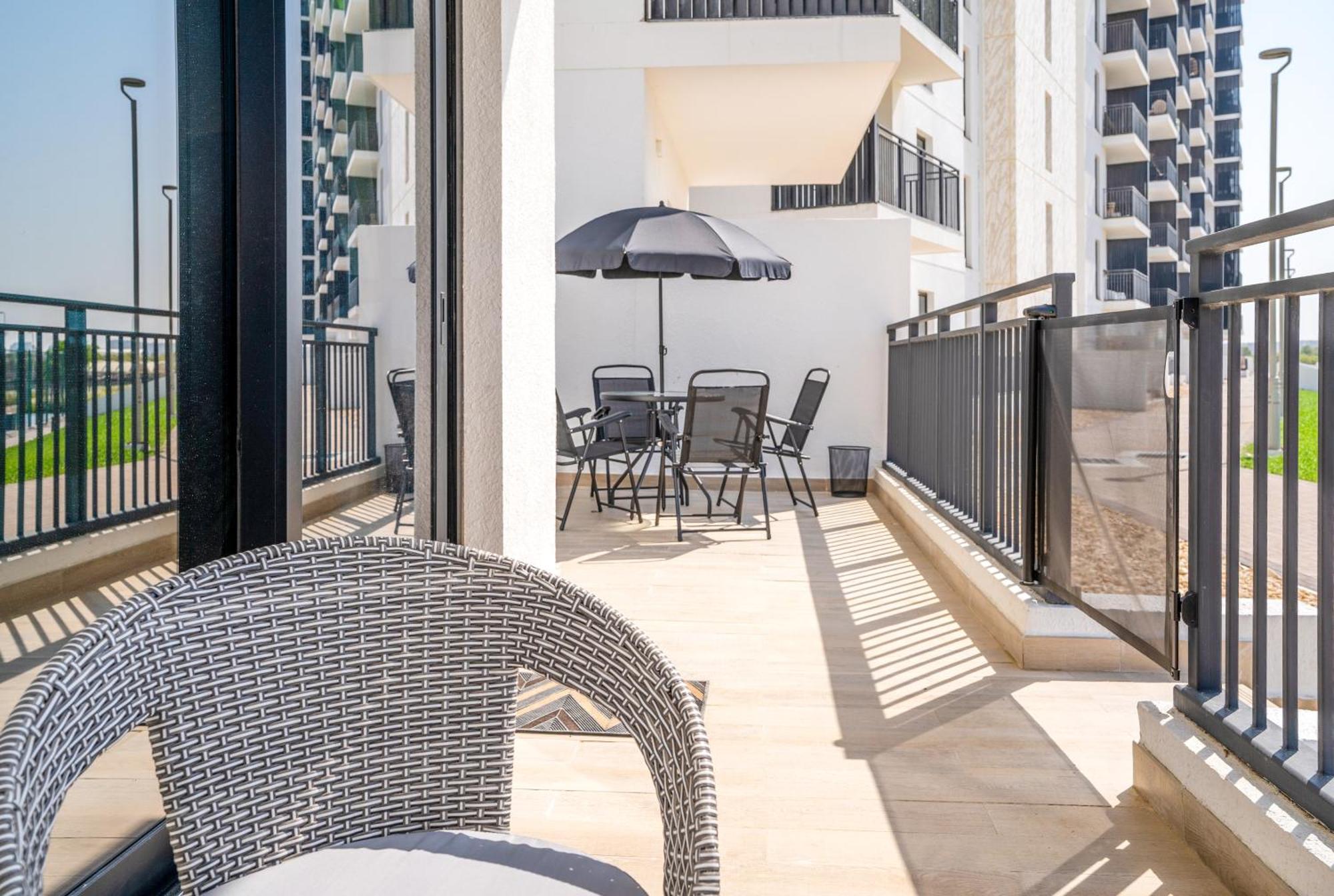 Zapbed House - Luxury Holiday Homes In Yas Island Abu Dhabi Exterior photo